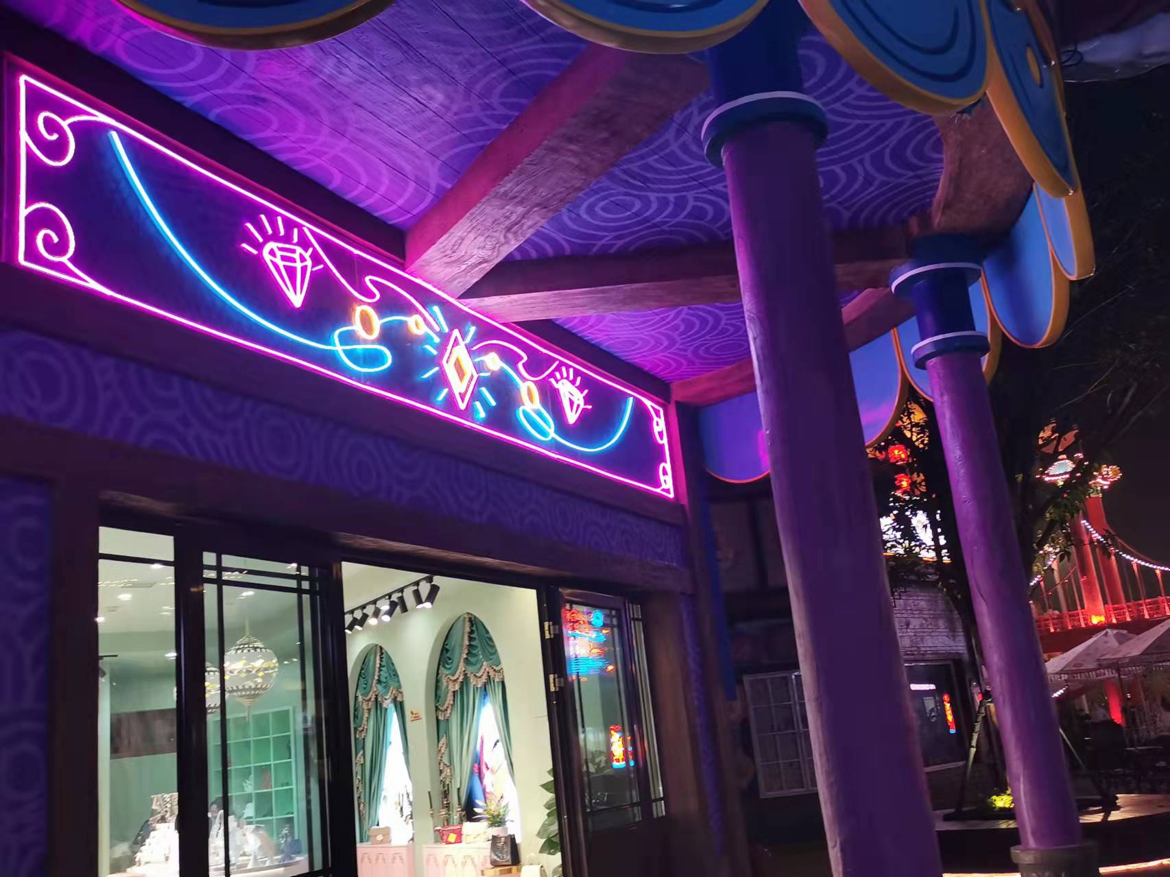 不銹鋼背發(fā)光字