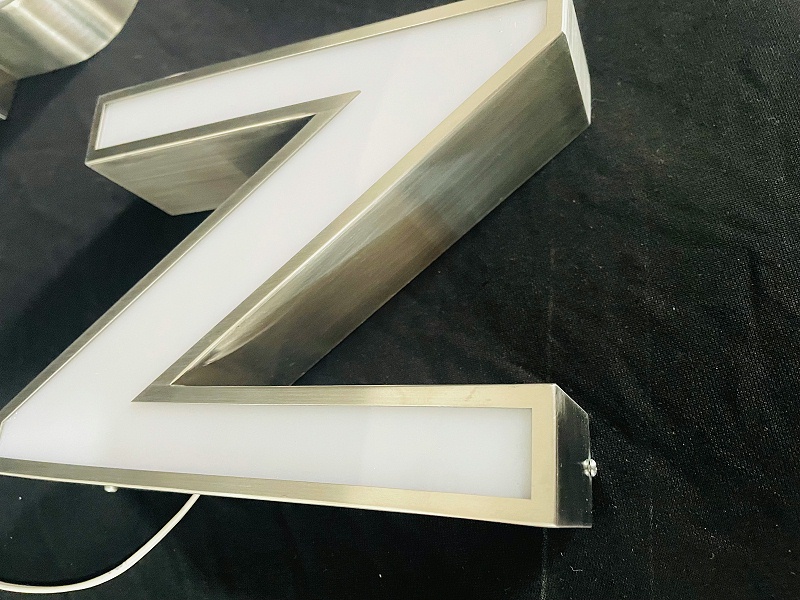 炫彩發(fā)光字