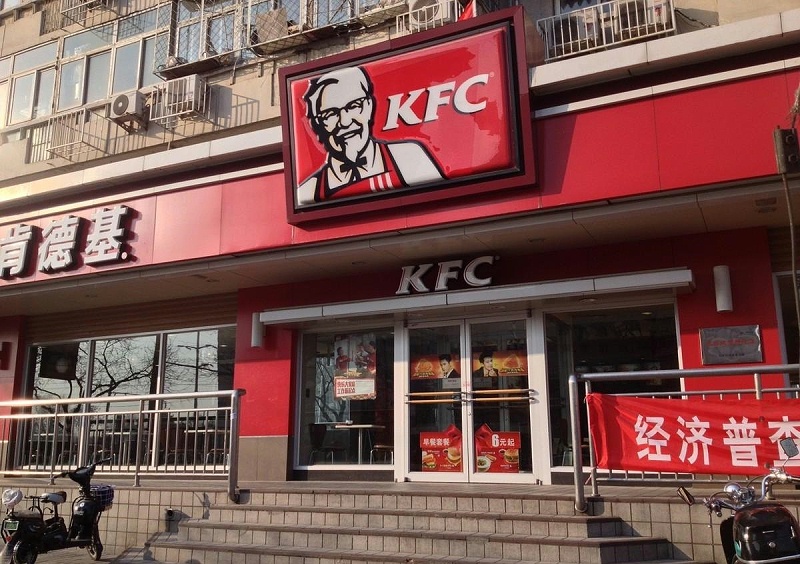 如此打造門頭與標(biāo)識，讓你的店面生意倍增2