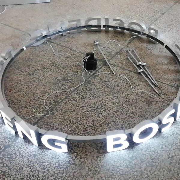 簡約鐵皮烤漆樹脂發(fā)光字 鐵皮烤漆樹脂發(fā)光字