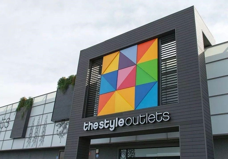 最“靚”的門頭招牌，發(fā)現(xiàn)第一款就愛了27