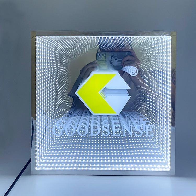 有了半透鏡，標(biāo)識led燈箱字也能具有立體感2